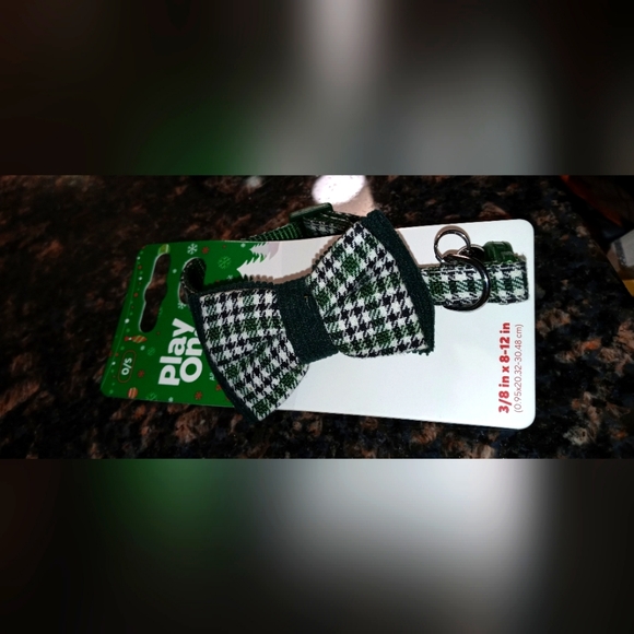 Emerald and white Houndstooth Bow tie Collar for Dog or Cat - Picture 1 of 6